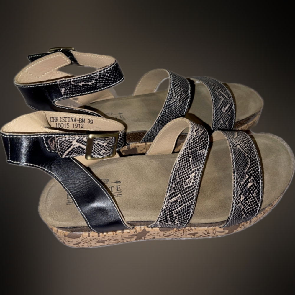 L'Artiste Spring Step Leather Women's Sandals Christina Size 39 (US 8 1/2) NWOT